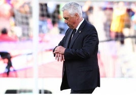 Ancelotti pide la hora, el 'hat-trick' más triste de Mbappé y el poder de Vinicius: «Lo he cambiado yo»
