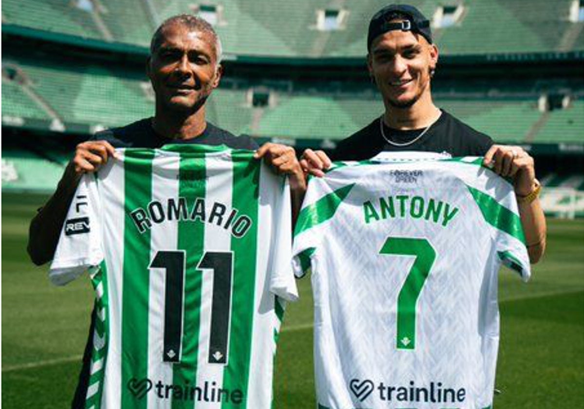 Romario y Antony, en el estadio Benito Villamarín