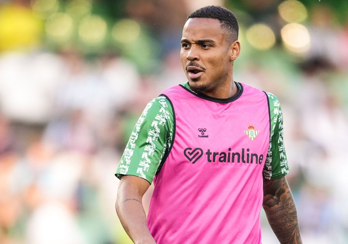 Natan, en el calentamiento del Betis - Osasuna
