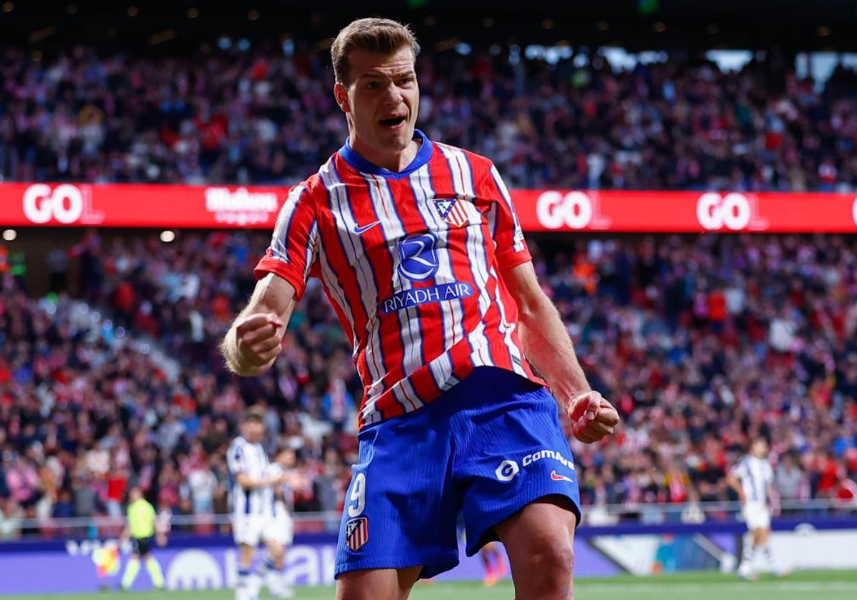 Sorloth, celebrando uno de sus goles ante la Real Sociedad