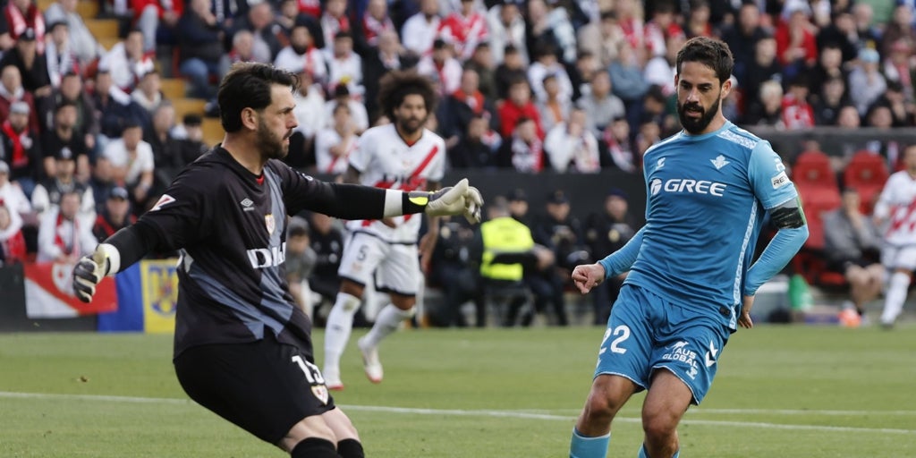 El Betis le dice adiós a la Champions con la cabeza alta y ya mira a Breslavia (2-2)