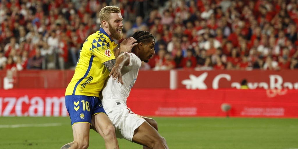 Las Palmas decide no denunciar al Sevilla FC por alineación indebida