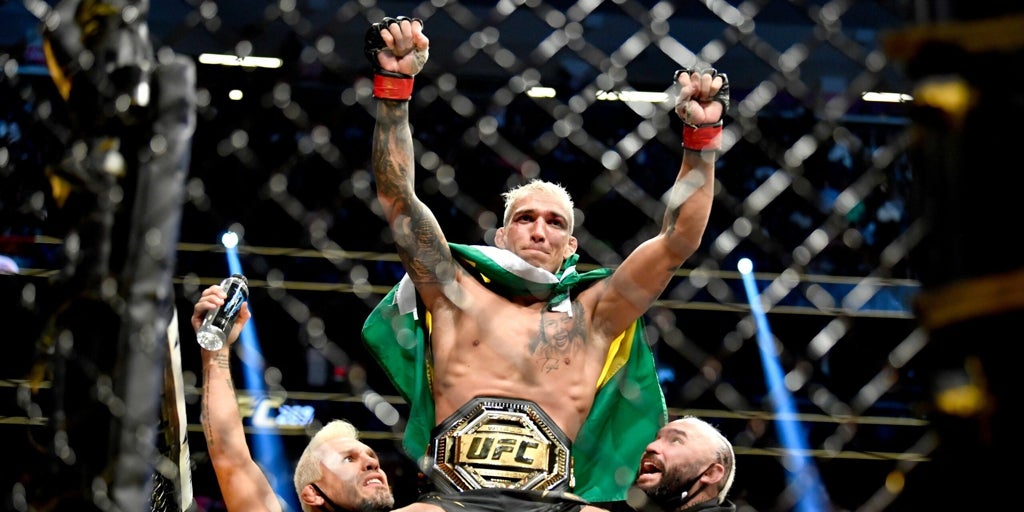 Charles Oliveira, un excampeón forjado en la favela