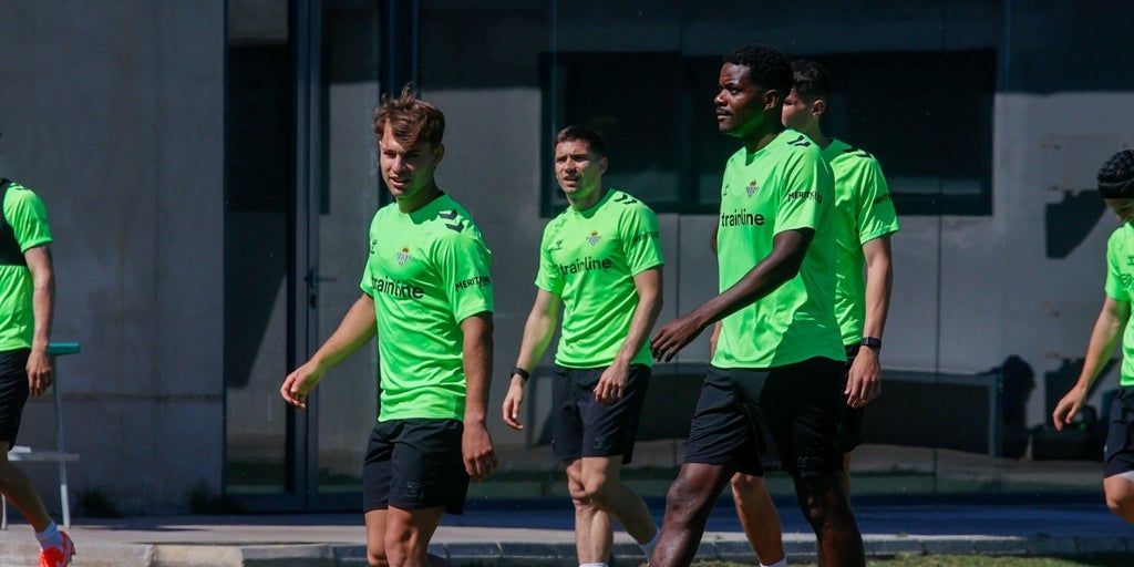 Atlético - Betis: Para mantener el pulso competitivo antes de la final