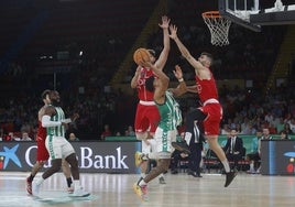 La derrota que trastoca el guion soñado (77-85)