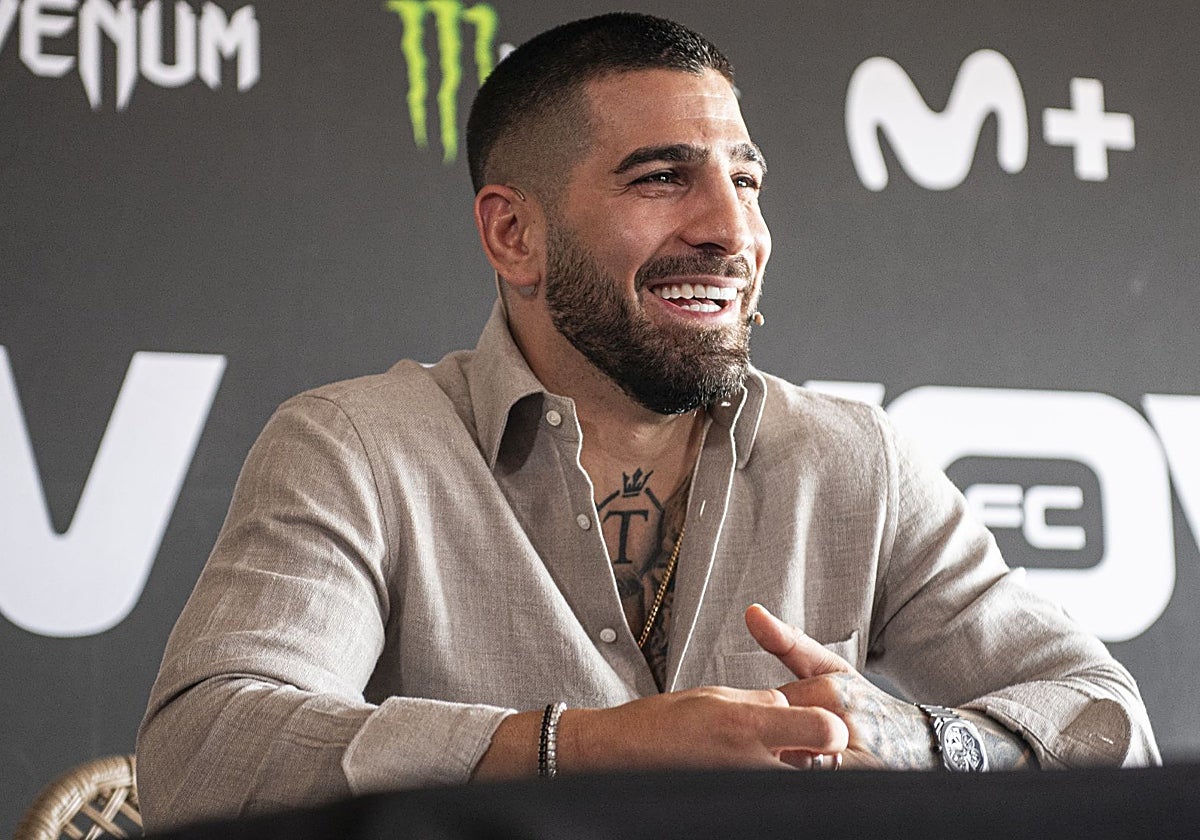 Ilia Topuria, en la rueda de prensa de WOW 19