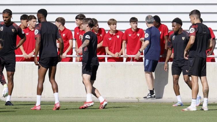 Sevilla FC: Lokonga se cae de la lista de Caparrós para Villarreal
