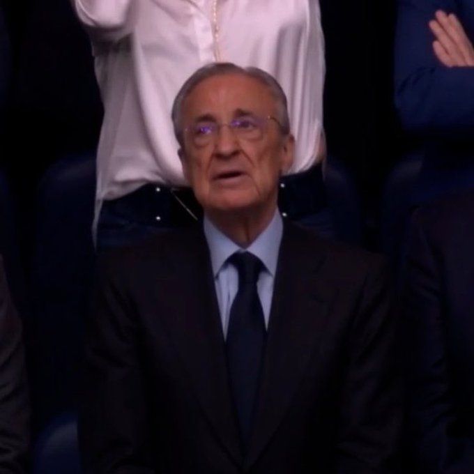 Florentino Pérez, no puede contener las lágrimas durante la despedida de dos emblemas del Real Madrid.