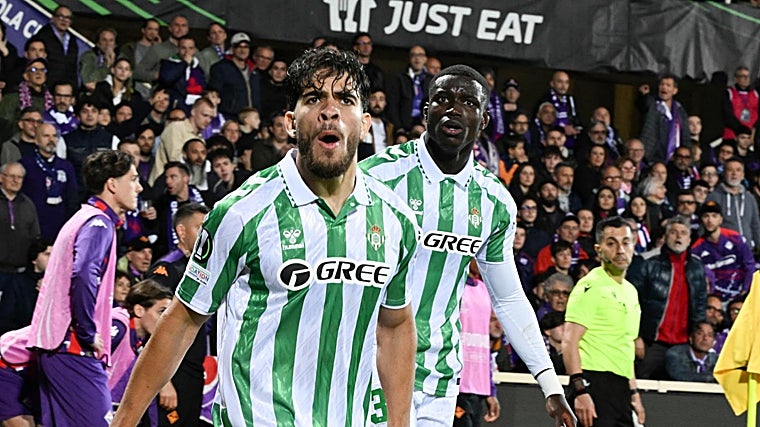 Abde enmudece el Artemio Franchi con su gol postrero la Fiorentina que metía al Betis en la primera final europea de su historia