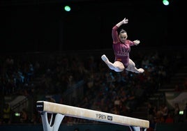 Alba Petisco rompe un techo histórico en la gimnasia femenina española
