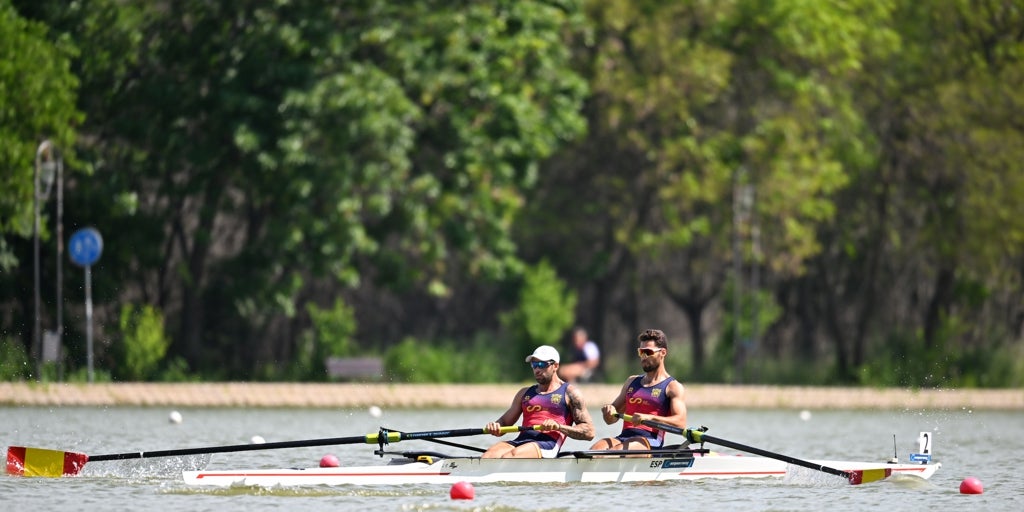 Javier garcía y jaime canalejo arrancan a toda máquina en el europeo de remo de plovdiv