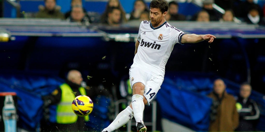 Xabi alonso busca un clon suyo