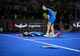 Jon Sanz y Momo Gónzalez derrotan a Stupa y Lebrón en Buenos Aires levantando una bola de partido