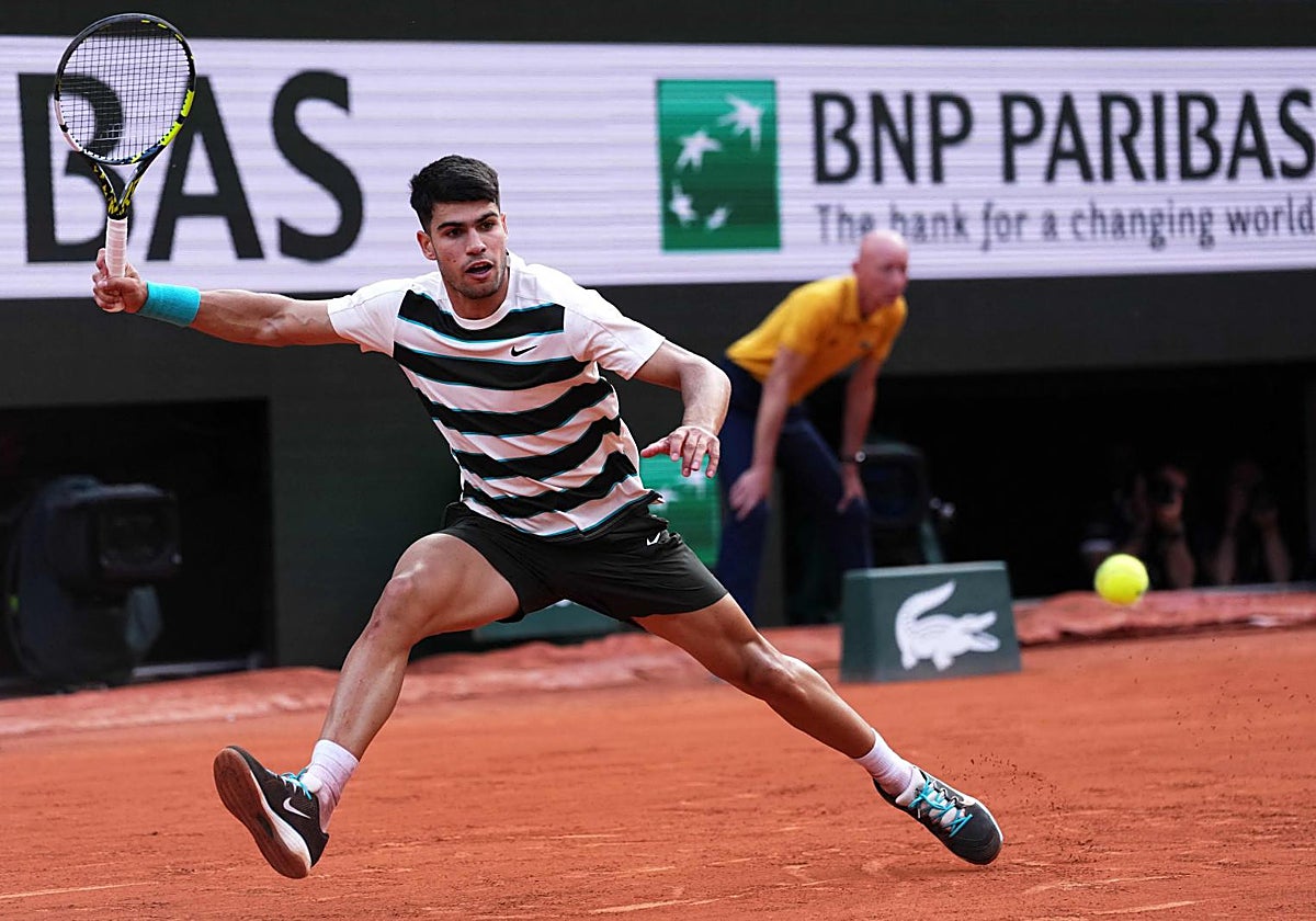 Carlos Alcaraz - Tommy Paul en directo: resultado, ganador y última hora del partido de cuartos de final de Roland Garros hoy