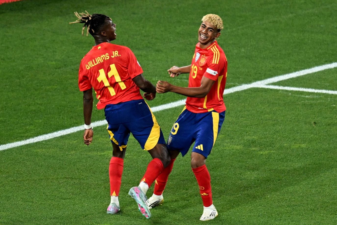 Alineación de España contra Portugal de la final de la Nations League 2025