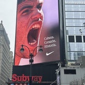 La prensa internacional corona a Alcaraz como rey de París... y del mundo