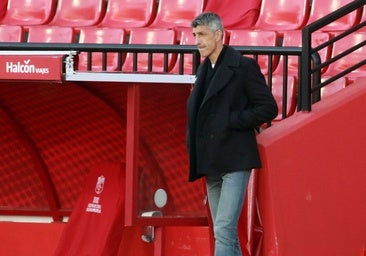 El Sevilla FC continúa con la línea Imanol: la reunión entre Antonio Cordón y el entrenador, clave