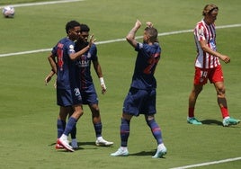 El Atlético se estrella ante el campeón de Europa