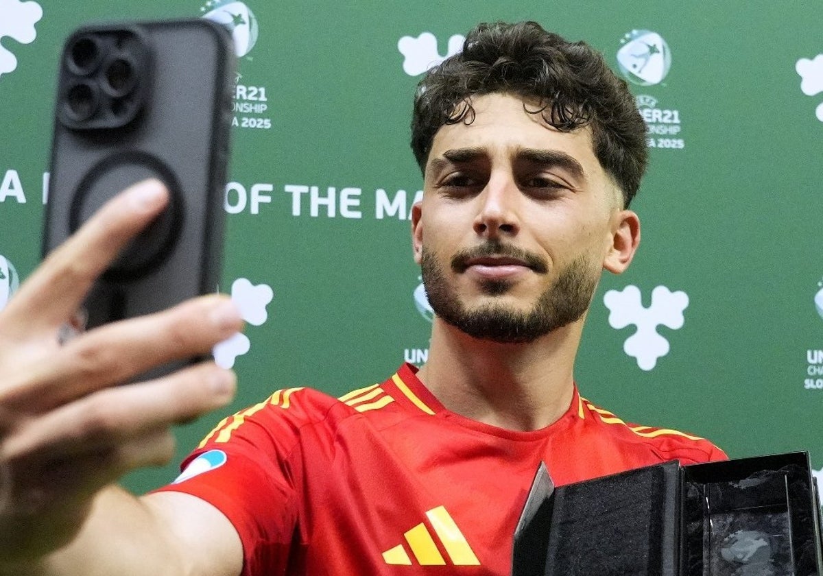 Raúl Moro, con la Selección Sub-21.