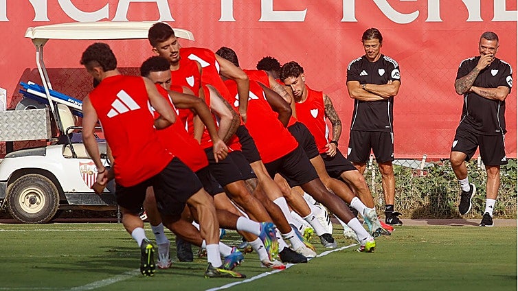 Partidos amistosos de pretemporada del Sevilla FC 2025: fechas, horarios, rivales y dónde ver en TV y online