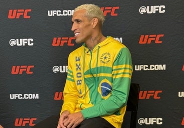 Charles Oliveira: «Topuria habla mucho para vender la pelea, pero es un tipo durísimo»