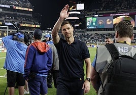 Vinicius emula a Guti y Alonso pide prudencia: «Estamos aún en fase de start-up»