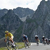 Del Tourmalet a la Loze: los cinco puertos de leyenda del Tour 2025
