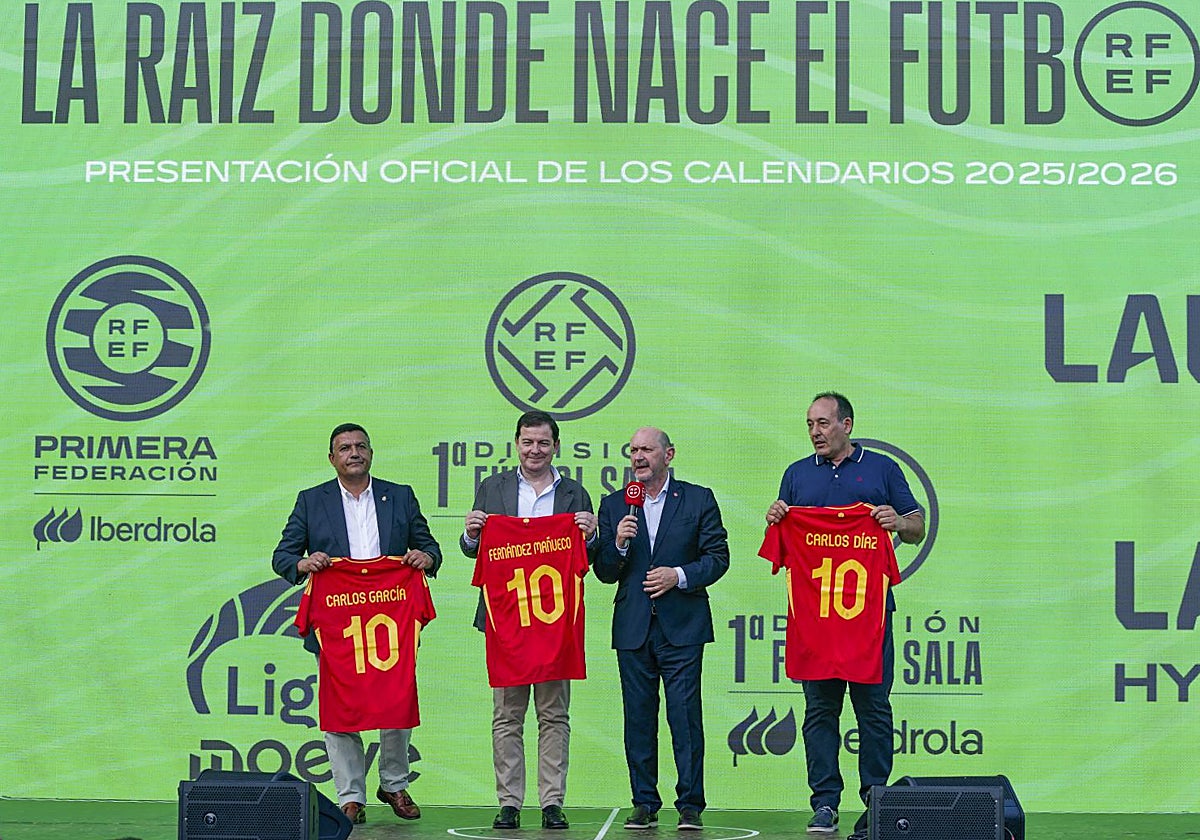 Louzán, este martes en San Juan de la Nava (Ávila), donde se dieron a conocer los calendarios de Liga del fútbol español