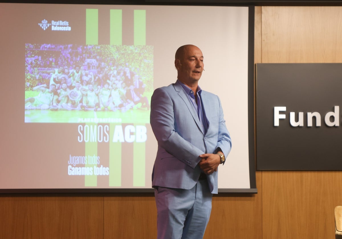 Pedro Fernández, este jueves en la Fundación Cajasol