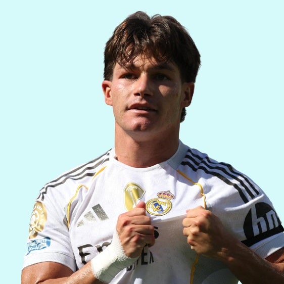 Xabi Alonso encuentra a su Grimaldo