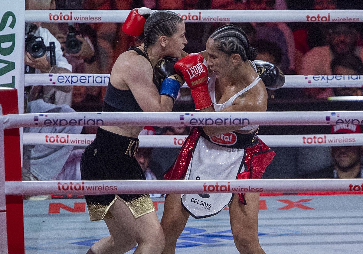 Taylor y Serrano, durante uno de los asaltos