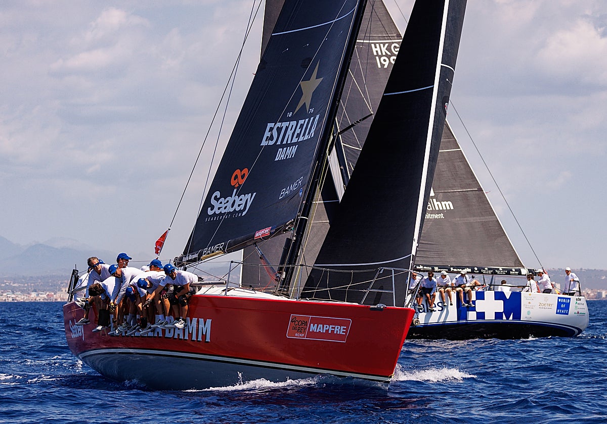 El Estrella Damm Sailing Team y el HM Hospitales prometen un nuevo duelo en la bahía de Palma