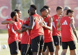 Dos semanas de pretemporada en el Sevilla que dan paso a un nuevo amistoso
