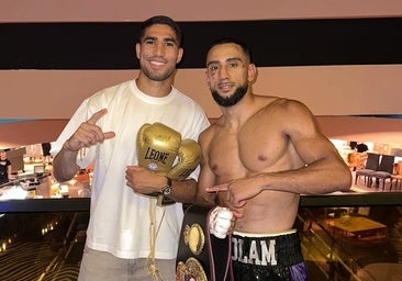 Moussa Gholam arrasa a su rival y defiende su título de la WBA junto Achraf Hakimi