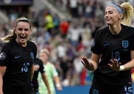 Chloe Kelly, celebrando el segundo gol en el Inglaterra - Italia (2-1)