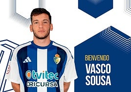 La SD Ponferradina oficializa la cesión de Vasco Souza, jugador del Betis Deportivo