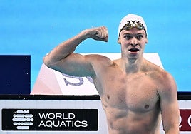 Léon Marchand pulveriza el récord del mundo de 200 estilos