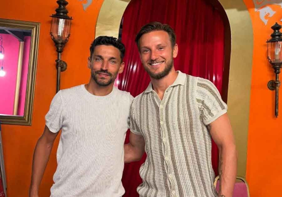 Jesús Navas e Ivan Rakitic compartiendo una cena este verano