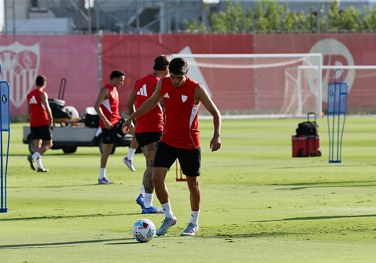 Juanlu, en un entrenamiento de pretemporada