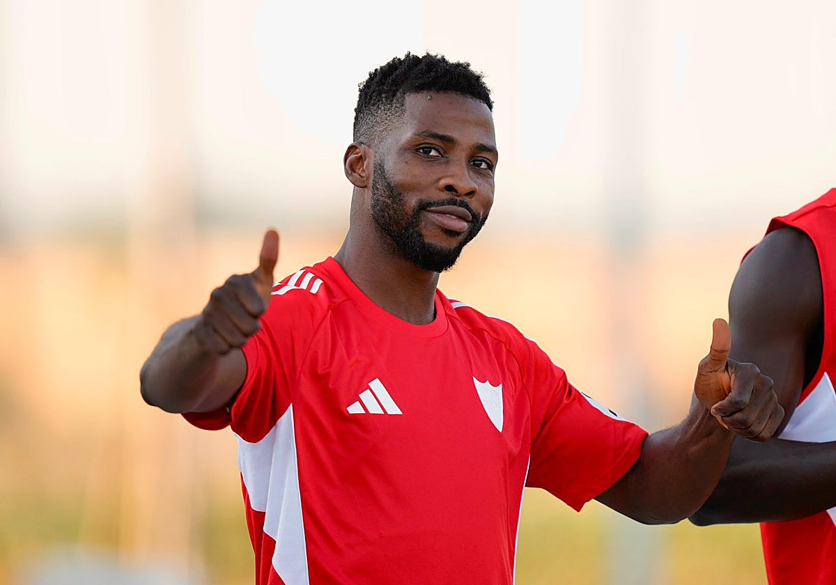 Pumas prioriza a Iheanacho para su delantera