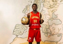NDiaye, con la equipación la selección española