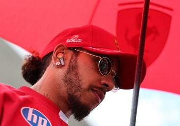 Todos atizan al «inútil» de Hamilton