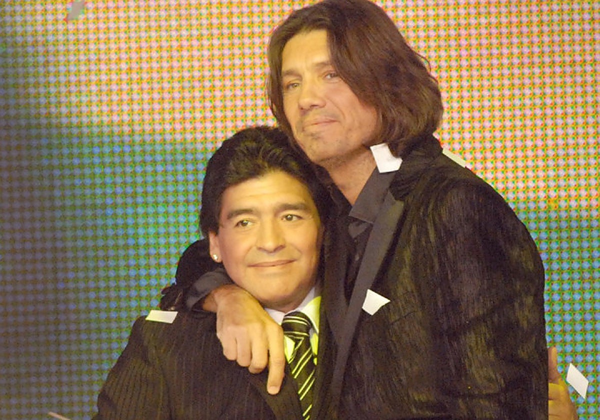 Diego Maradona junto a Marcelo Tinelli