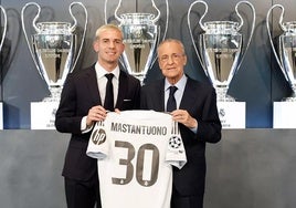 Mastantuono, con su nueva camiseta con el '30' a la espalda