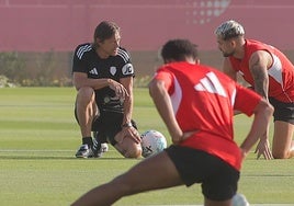 Almeyda: «Ojalá pueda hacer en el Sevilla lo mismo que el 'Cholo' en el Atlético»