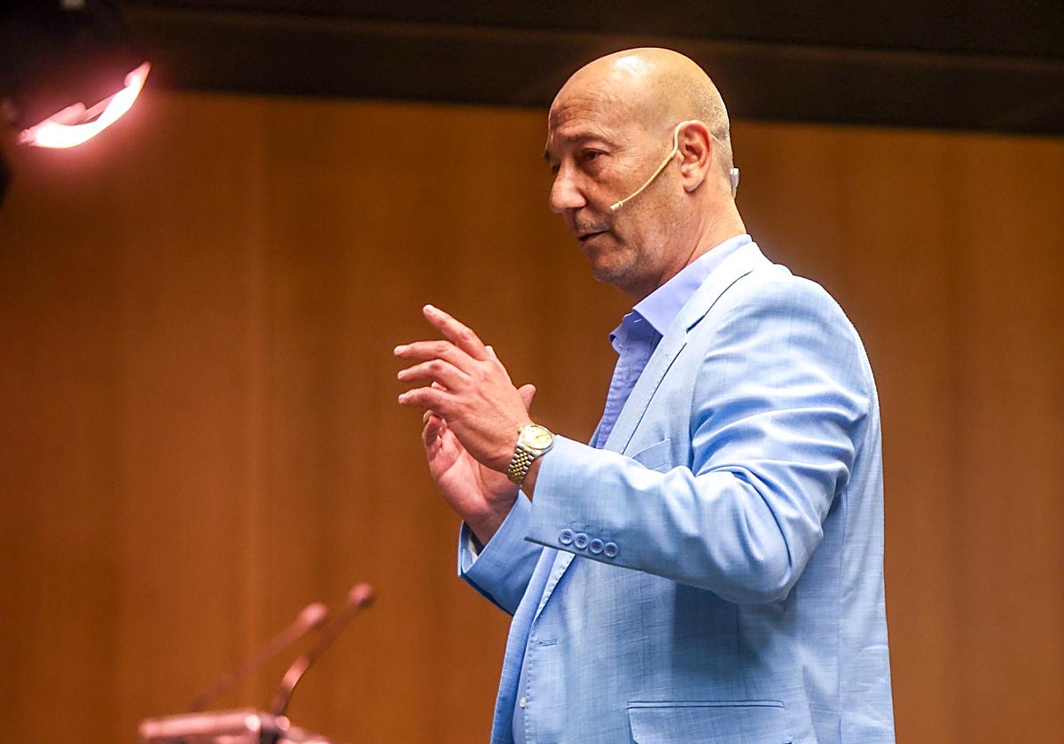 Pedro Fernández, presidente del Baloncesto Sevilla