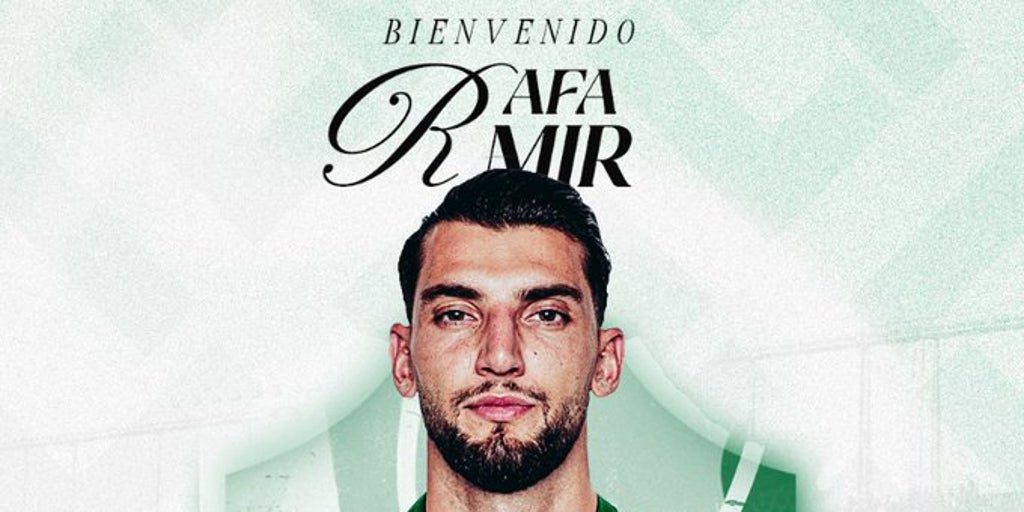 Oficial: Rafa Mir, cedido al Elche