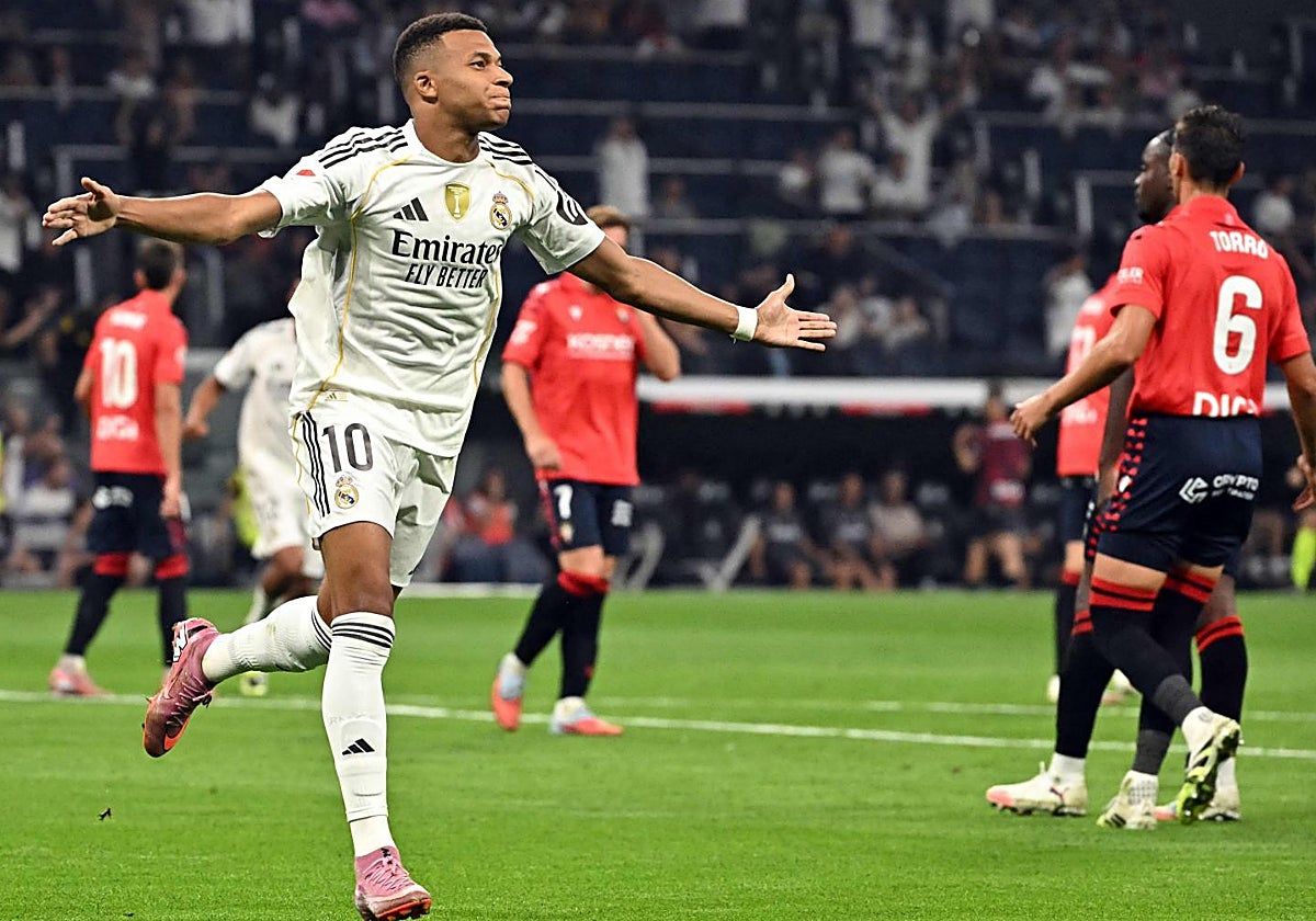 Mabppé celebra su gol