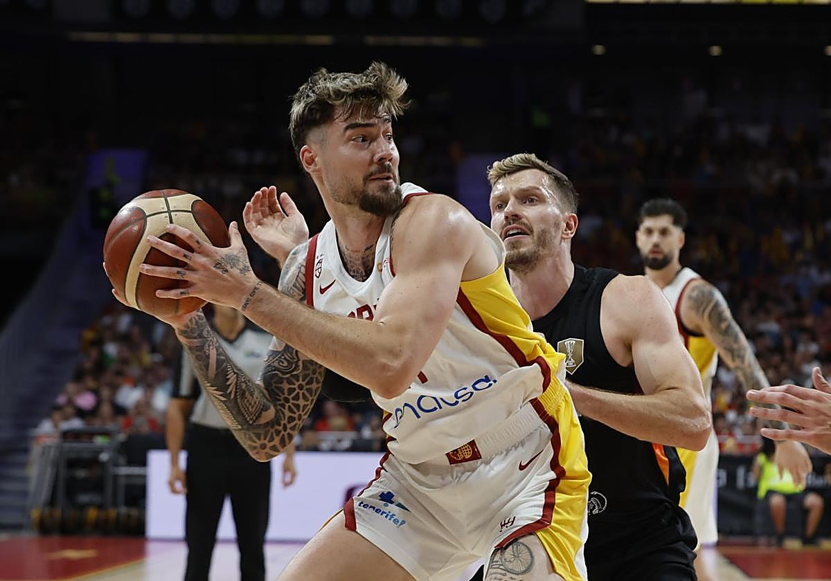 Juancho Hernangómez durante el partido amistoso ante Alemania