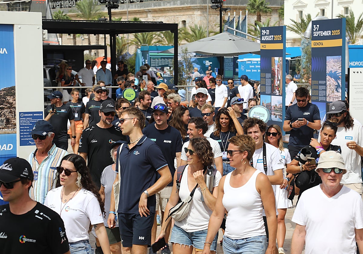 El Ocean Live Park situado en el puerto de Cartagena acogió a miles visitantes
